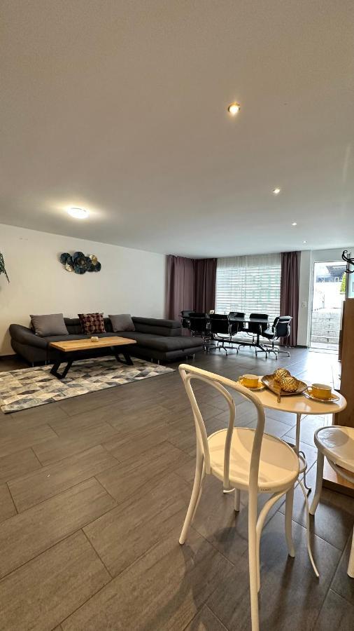 The Golf Apartments Інтерлакен Екстер'єр фото